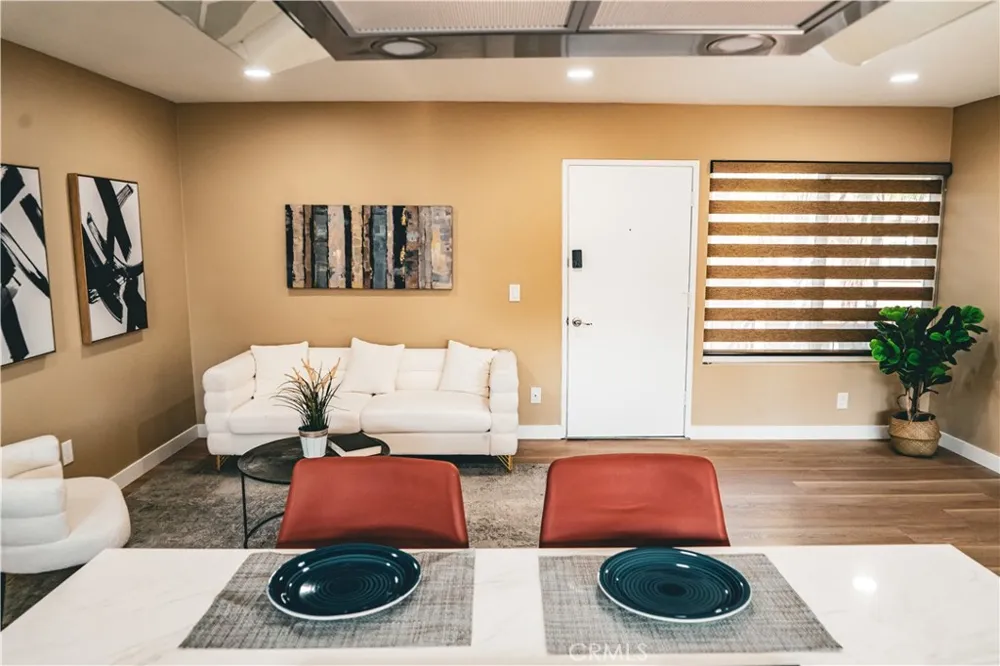 3960 Arizona Street #8 San Diego, CA 92104