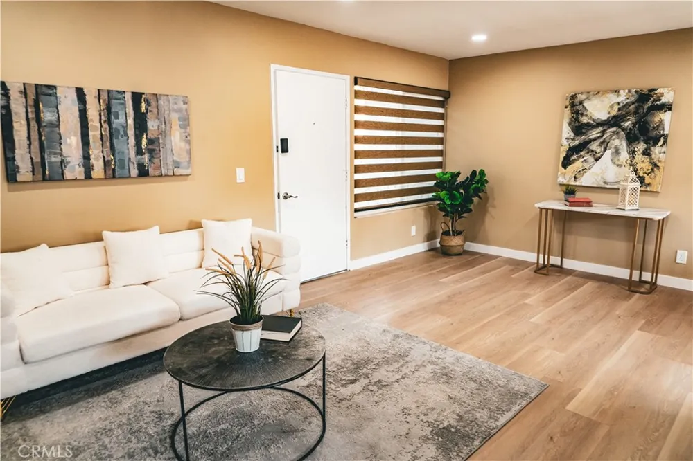 3960 Arizona Street #8 San Diego, CA 92104