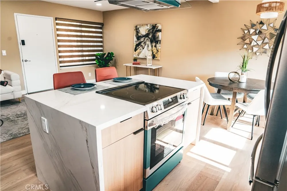 3960 Arizona Street #8 San Diego, CA 92104