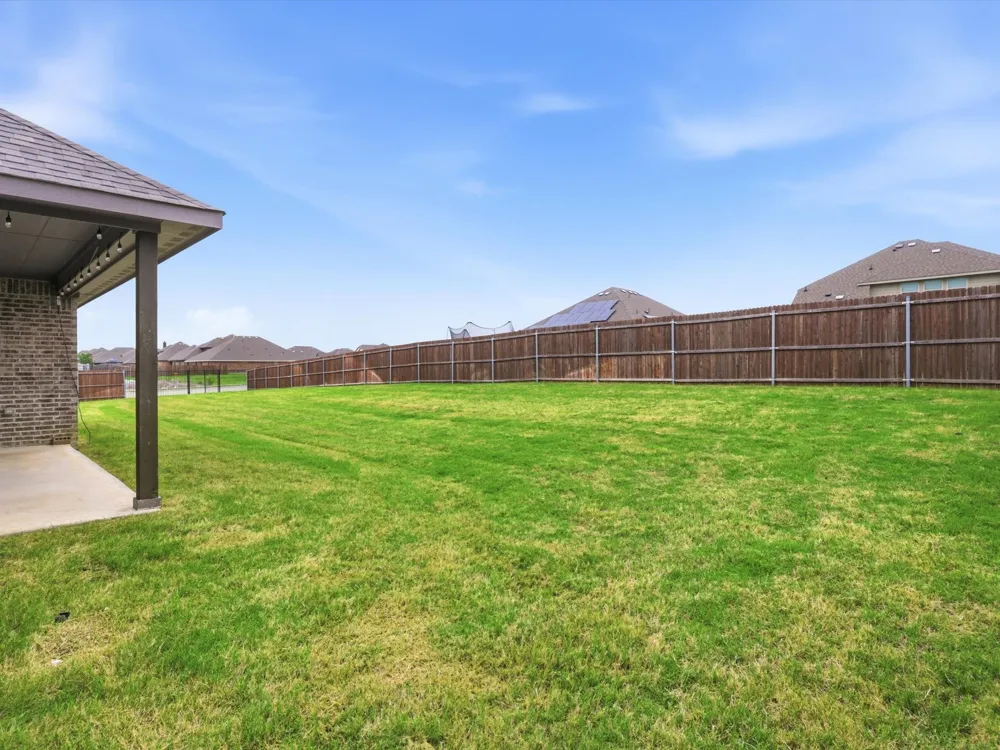 1601 Radecke Road Krum, TX 76249