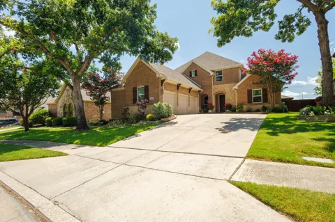 6514 Field Crest Lane