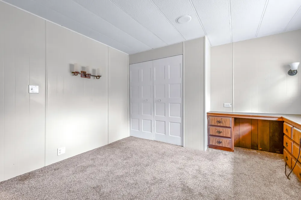 6915 Rowley Drive Osseo, MI 49266