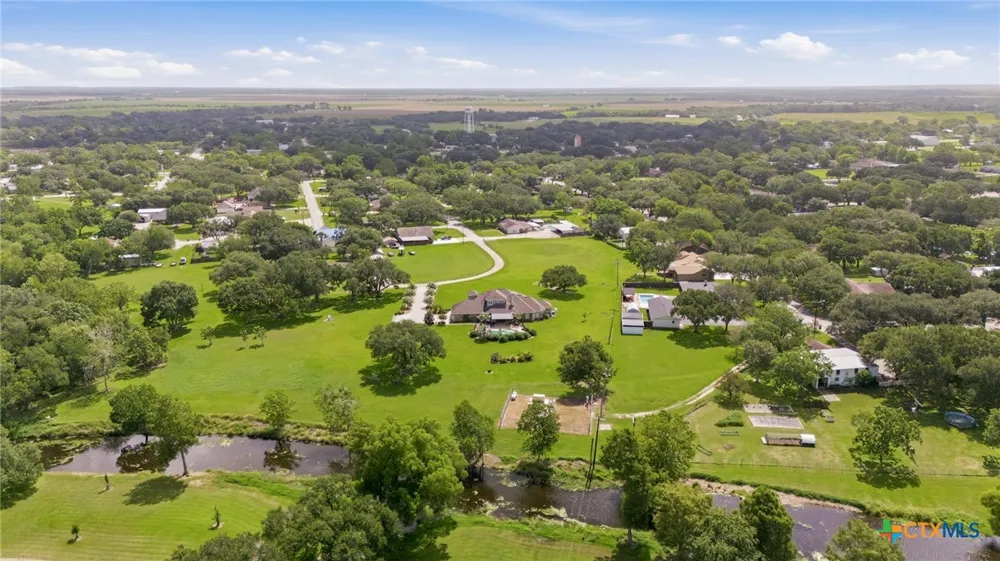 409 Barbara Street Ganado, TX 77962