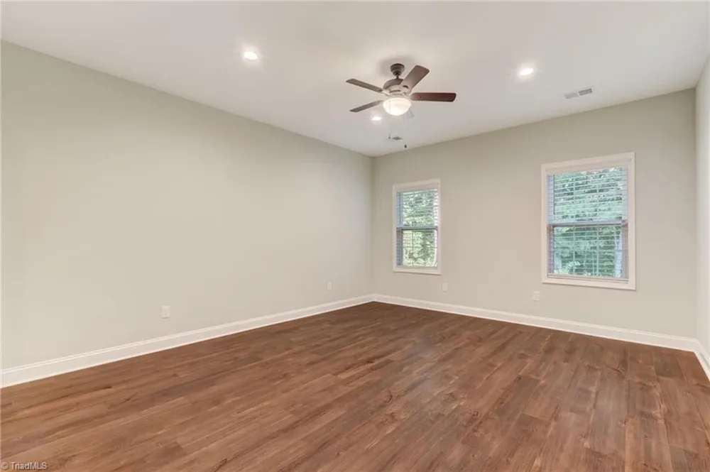 2222 St James Drive Reidsville, NC 27320
