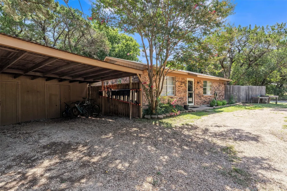 190 Crowfoot Lane Whitney, TX 76692