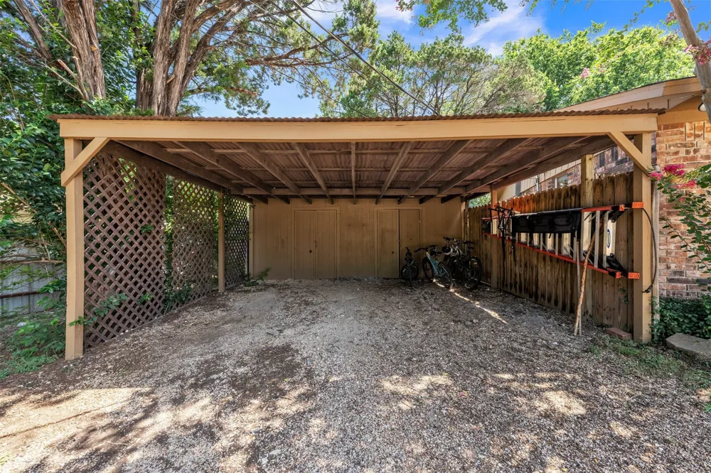 190 Crowfoot Lane Whitney, TX 76692