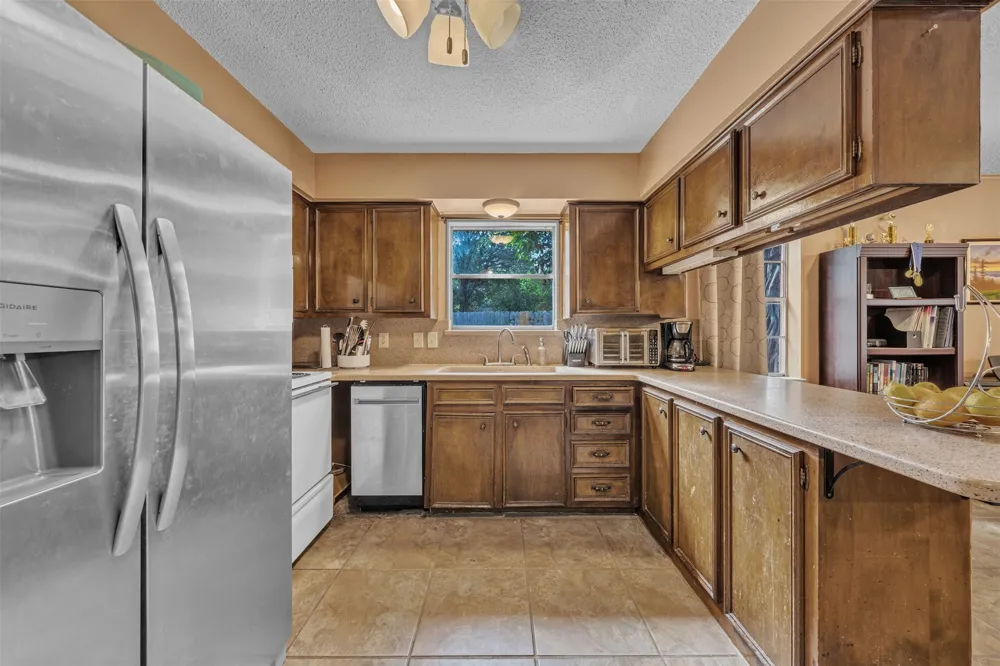 190 Crowfoot Lane Whitney, TX 76692