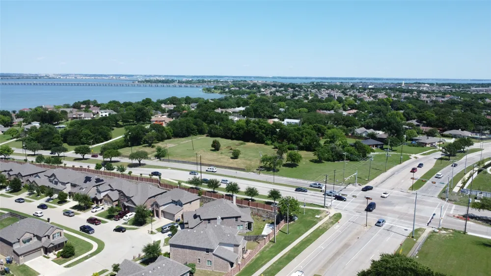 2214 Rowlett Road Garland, TX 75043