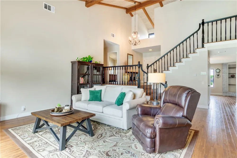 2429 Cliff Road Upland, CA 91784