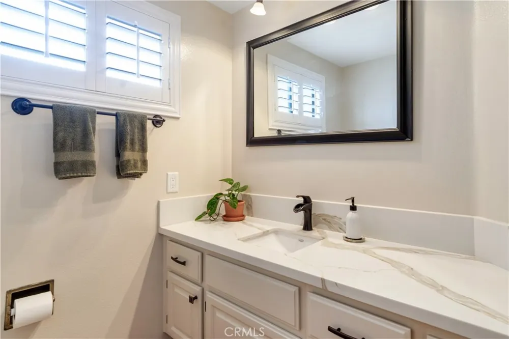 2429 Cliff Road Upland, CA 91784