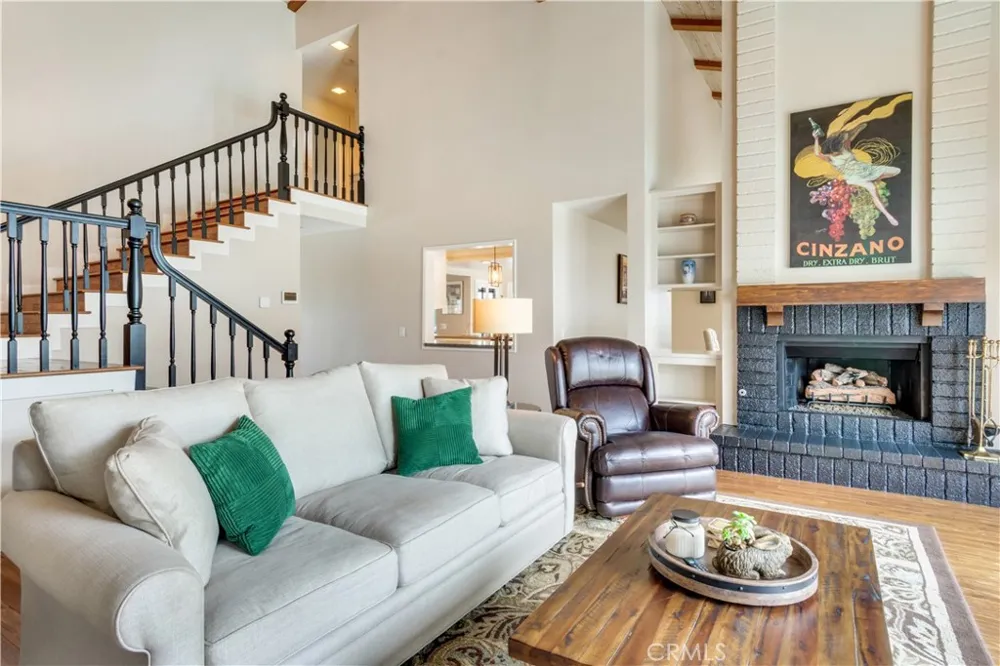 2429 Cliff Road Upland, CA 91784
