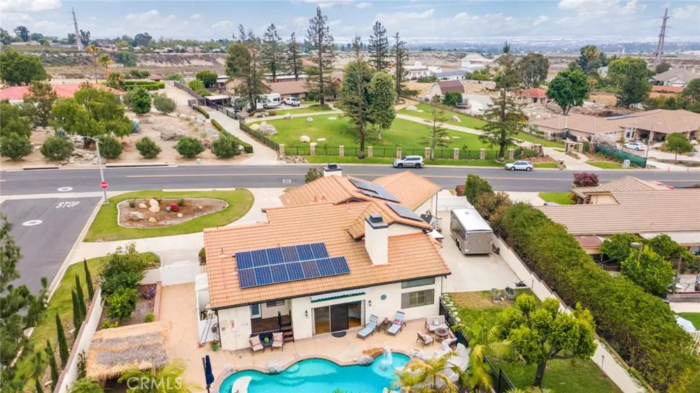 2429 Cliff Road Upland, CA 91784