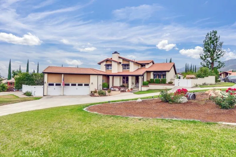 2429 Cliff Road Upland, CA 91784
