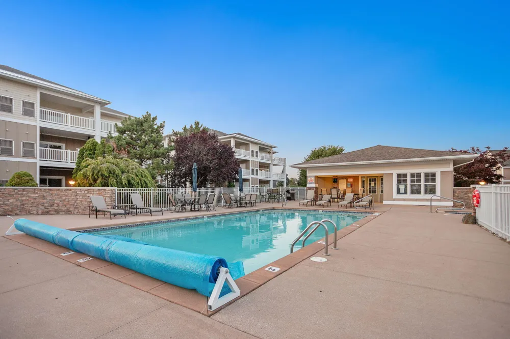 930 W Savidge Street #20 Spring Lake, MI 49456