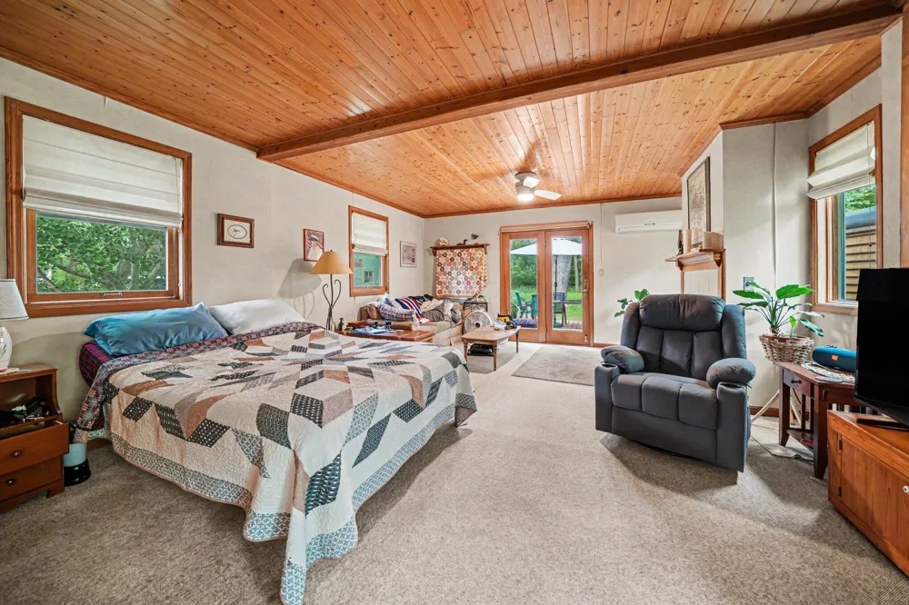 5497 Wilson Street Coloma Charter Township, MI 49038