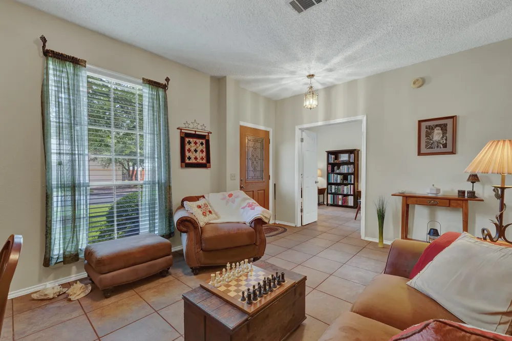 6661 Ruxton Lane Austin, TX 78749