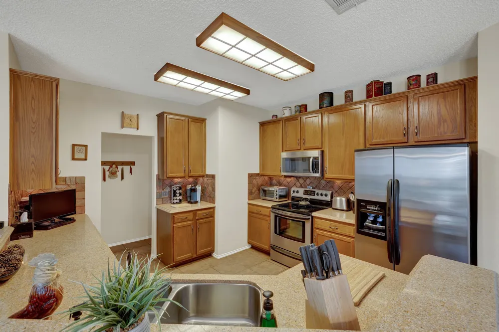 6661 Ruxton Lane Austin, TX 78749
