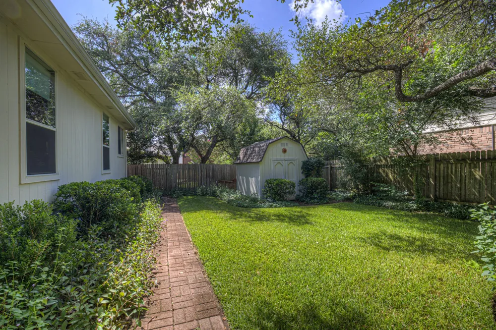 6661 Ruxton Lane Austin, TX 78749
