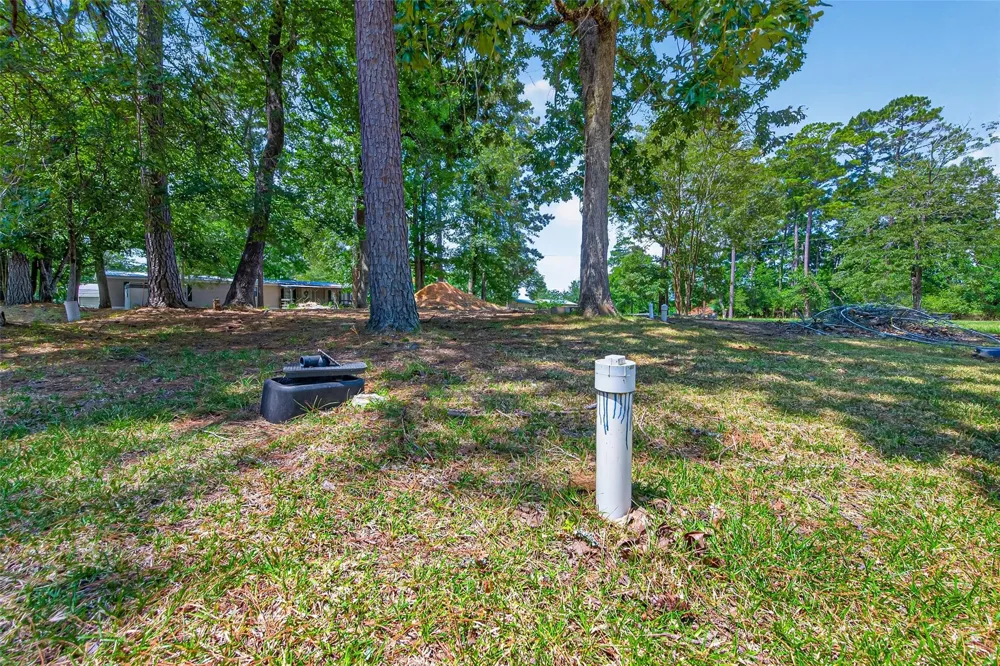 180 Holly Trail Trinity, TX 75862