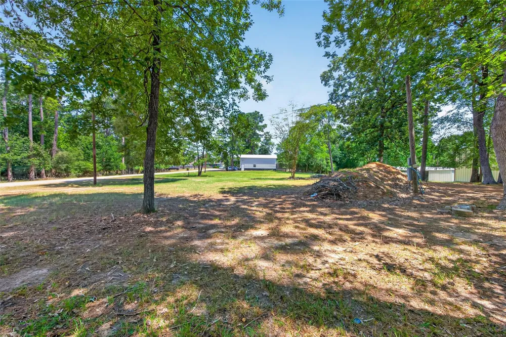 180 Holly Trail Trinity, TX 75862