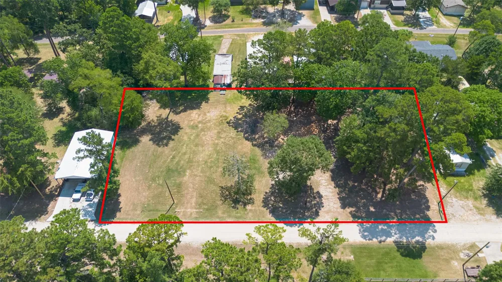 180 Holly Trail Trinity, TX 75862
