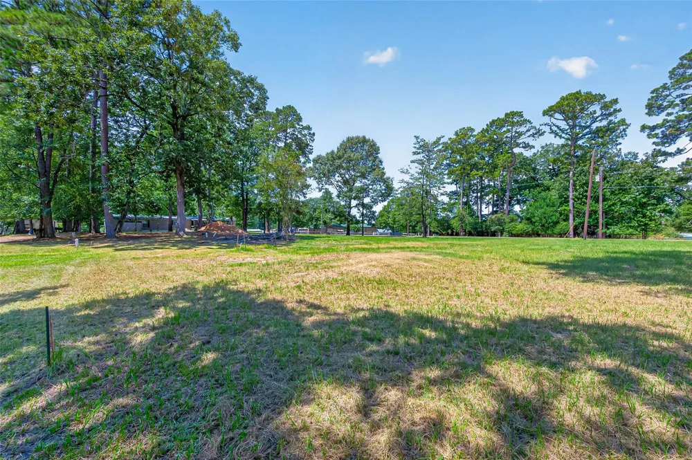180 Holly Trail Trinity, TX 75862