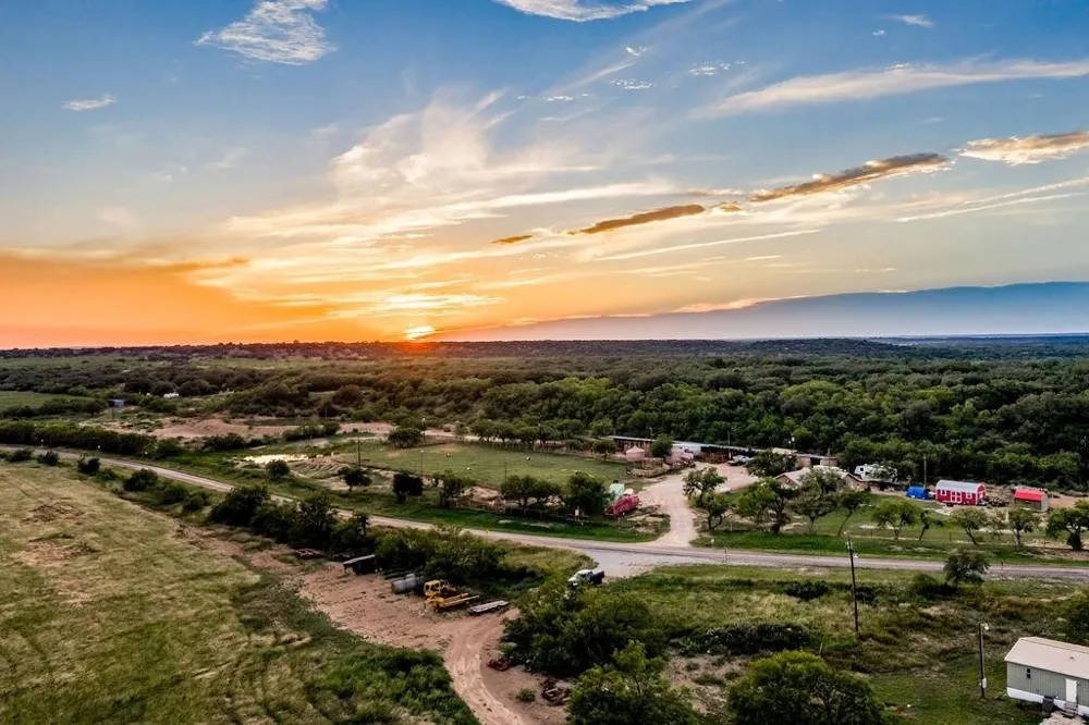 5324 Fm 568 Santa Anna, TX 76878