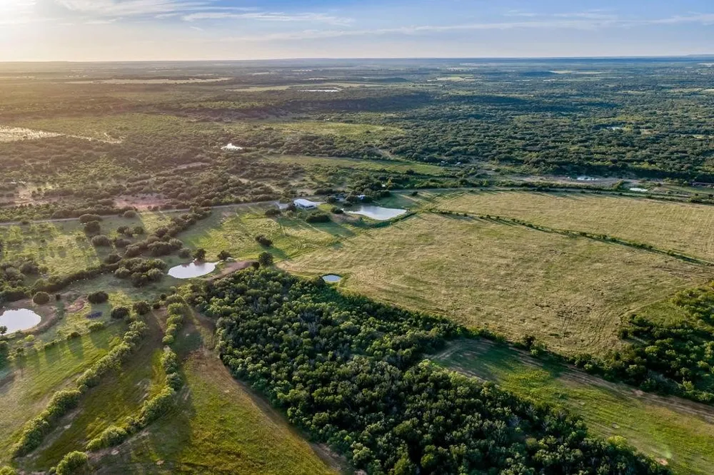 5324 Fm 568 Santa Anna, TX 76878