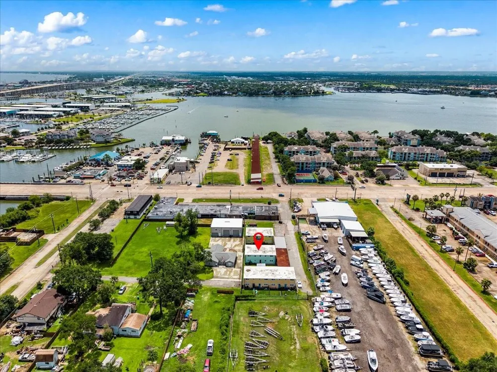 1914 Larrabee Street #1-12 Seabrook, TX 77586
