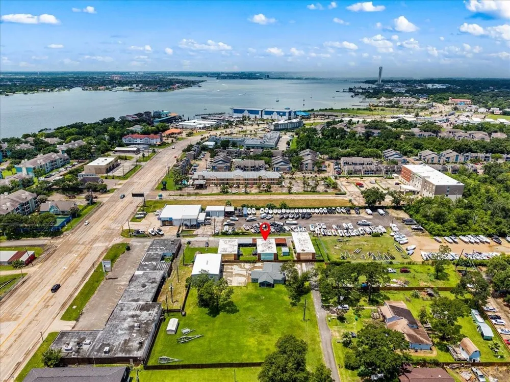 1914 Larrabee Street #1-12 Seabrook, TX 77586