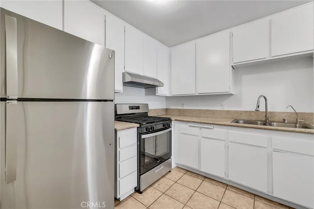 23640 Monument Canyon #C Diamond Bar, CA 91765