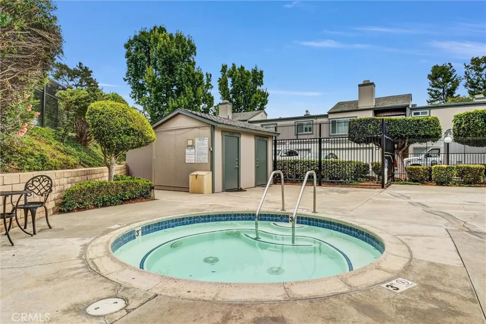 23640 Monument Canyon #C Diamond Bar, CA 91765