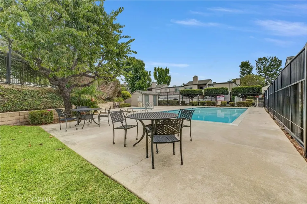 23640 Monument Canyon #C Diamond Bar, CA 91765