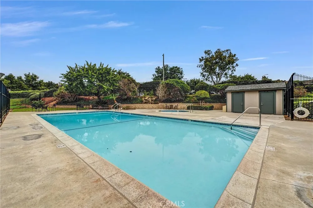 23640 Monument Canyon #C Diamond Bar, CA 91765