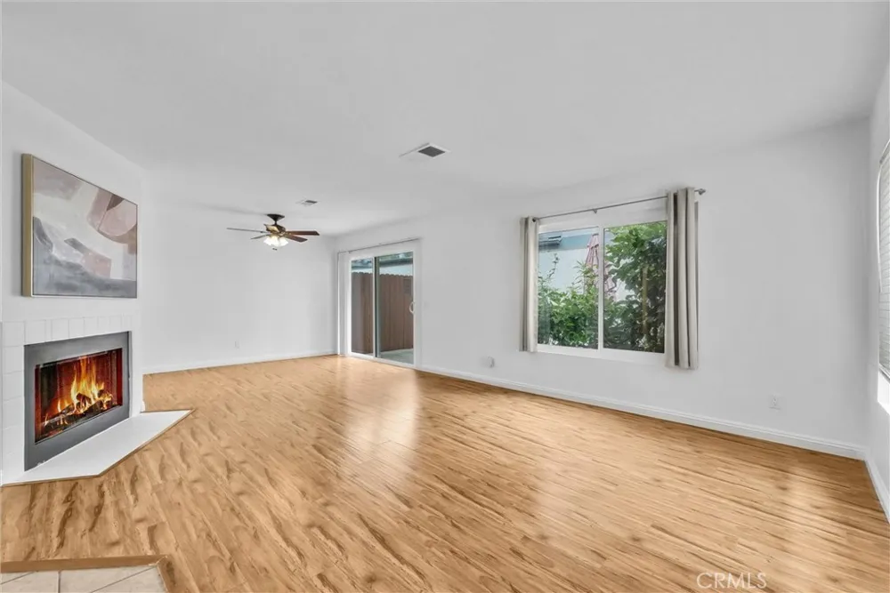 23640 Monument Canyon #C Diamond Bar, CA 91765