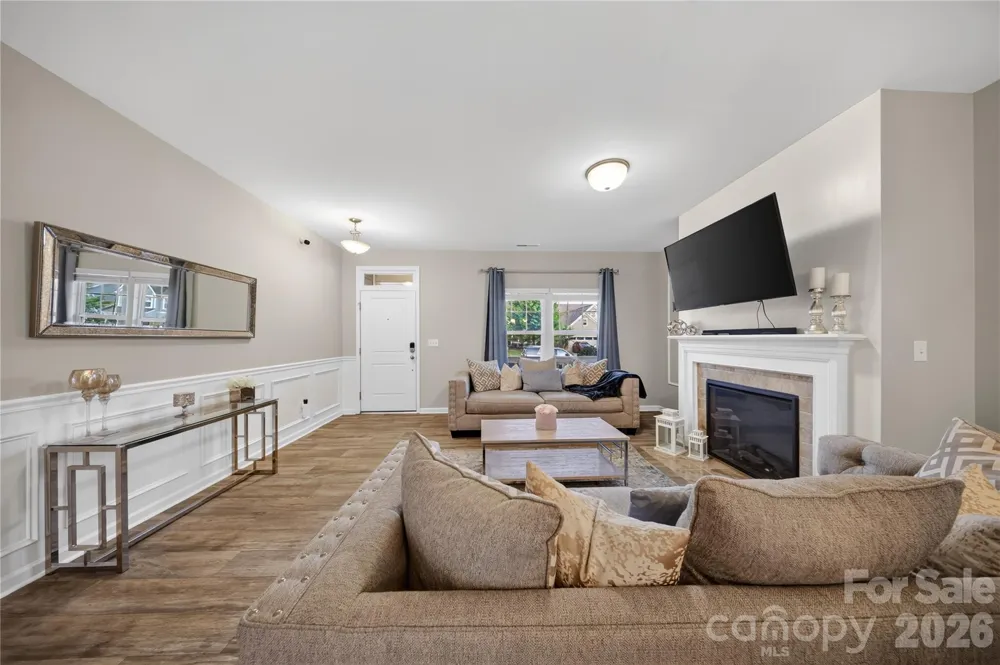 5137 Thomasville Drive Belmont, NC 28012