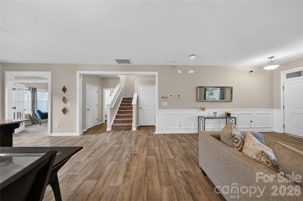 5137 Thomasville Drive Belmont, NC 28012