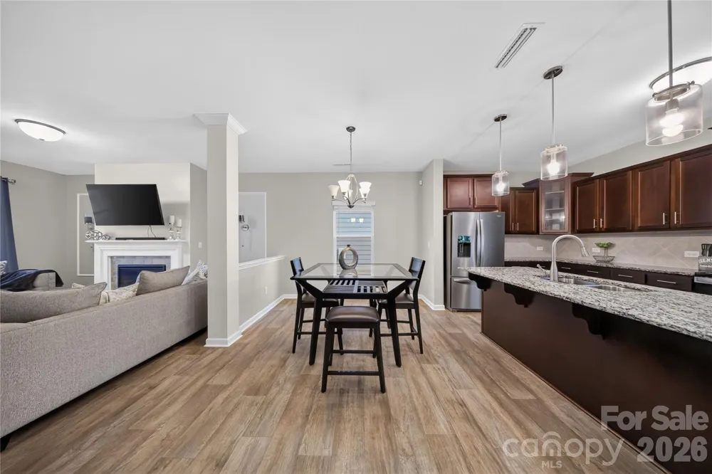 5137 Thomasville Drive Belmont, NC 28012