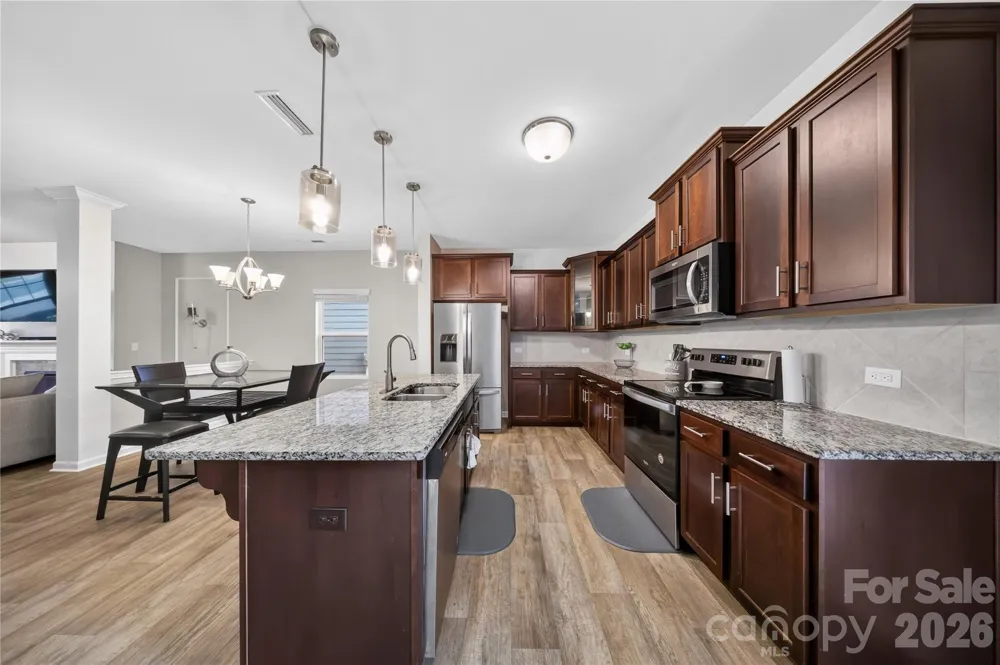 5137 Thomasville Drive Belmont, NC 28012
