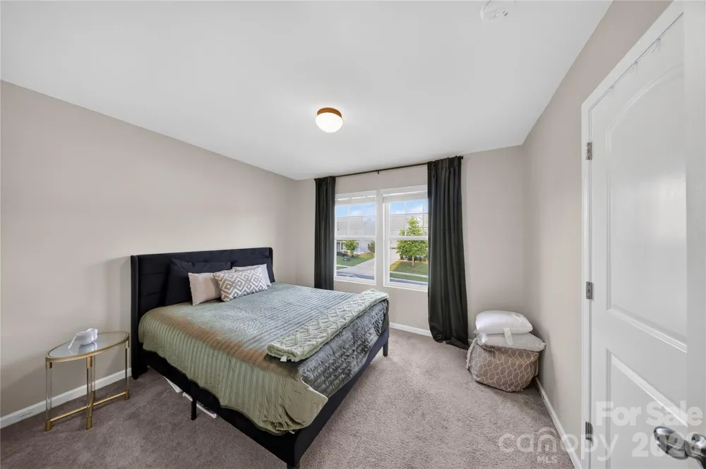 5137 Thomasville Drive Belmont, NC 28012