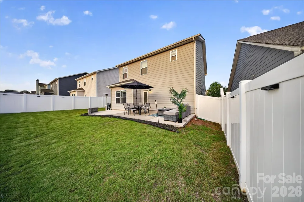 5137 Thomasville Drive Belmont, NC 28012