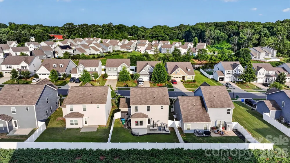 5137 Thomasville Drive Belmont, NC 28012