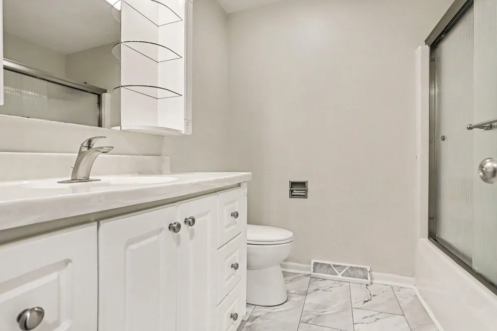 57530 Cool Water Lane Colon, MI 49040
