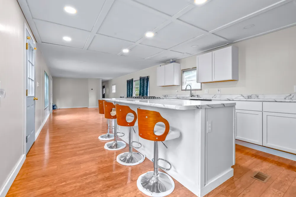 6915 Rowley Drive Jefferson Township, MI 49266