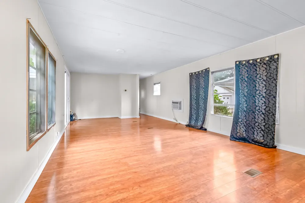 6915 Rowley Drive Jefferson Township, MI 49266