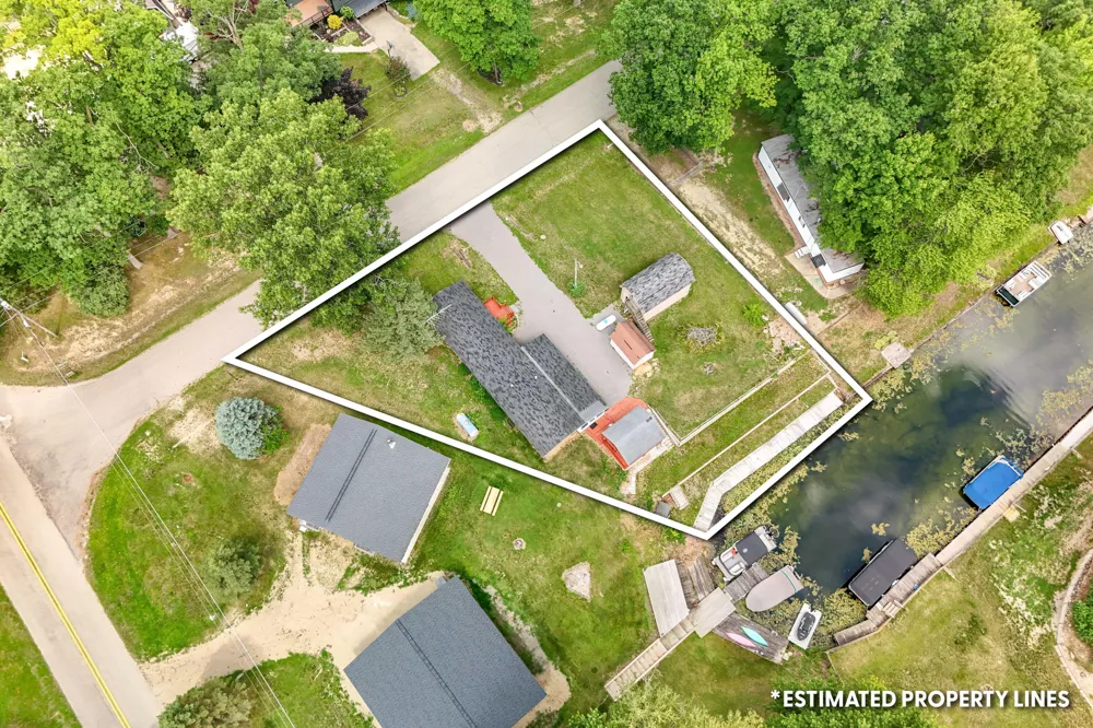 6915 Rowley Drive Jefferson Township, MI 49266