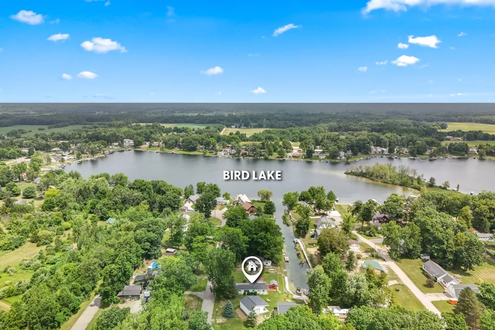 6915 Rowley Drive Jefferson Township, MI 49266
