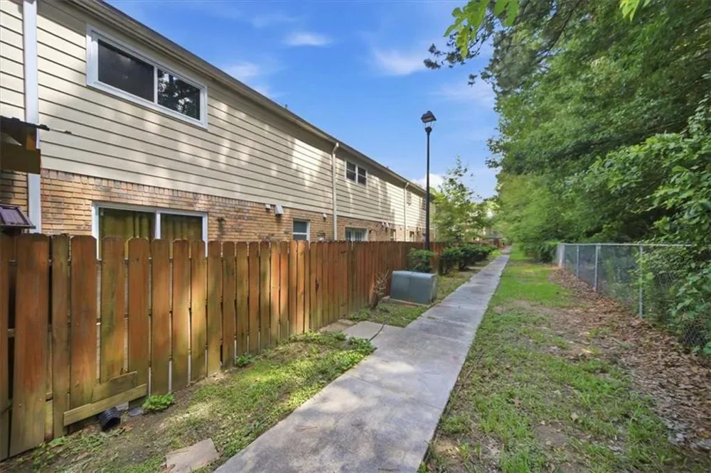 4701 Flat Shols rd Union City, GA 30291
