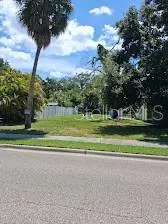 BANANA STREET Tarpon Springs, FL 34689