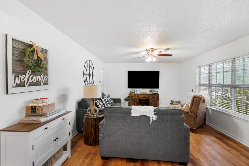 603 E 5th Street Muenster, TX 76252